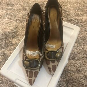 Nine West Women’s Mohair Animal print heels.